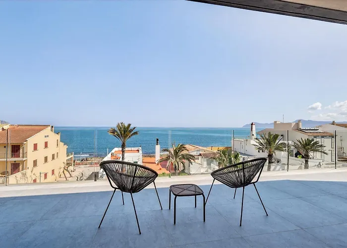 Luxury Mar With Arcade & Pool Table, Ps5 * קאן פיקפורט