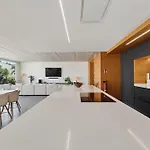 Luxury Lumina With Arcade & Pool Table, Ps5 Villa