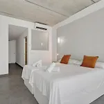 Luxury Lumina With Arcade & Pool Table, Ps5 Villa *