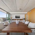 Luxury Lumina With Arcade & Pool Table, Ps5