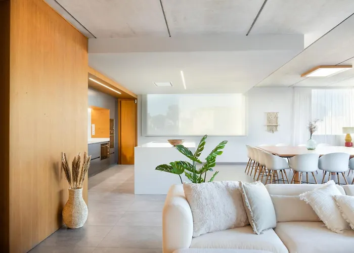 فيلة Luxury Mar With Arcade & Pool Table, Ps5 كان بيكافورت