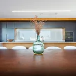 Villa Luxury Lumina With Arcade & Pool Table, Ps5 *