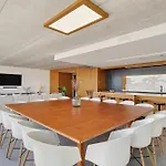 Luxury Lumina With Arcade & Pool Table, Ps5