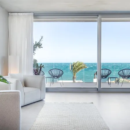 Luxury Mar With Arcade & Pool Table, Ps5