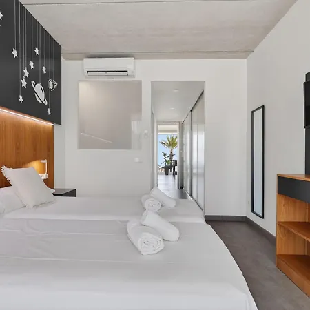 Luxury Lumina With Arcade & Pool Table, Ps5 * Can Picafort (Mallorca)