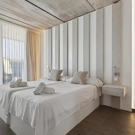 Luxury Lumina With Arcade & Pool Table, Ps5 * Can Picafort (Mallorca)