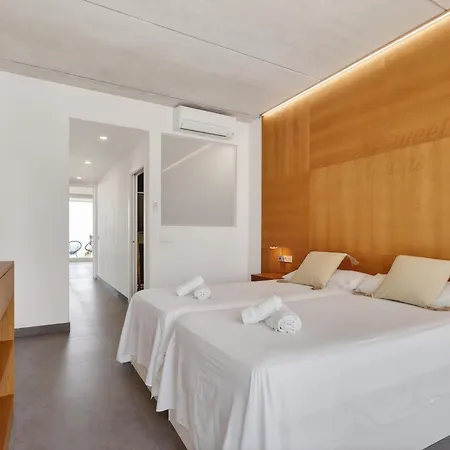 Luxury Mar With Arcade & Pool Table, Ps5 Villa *