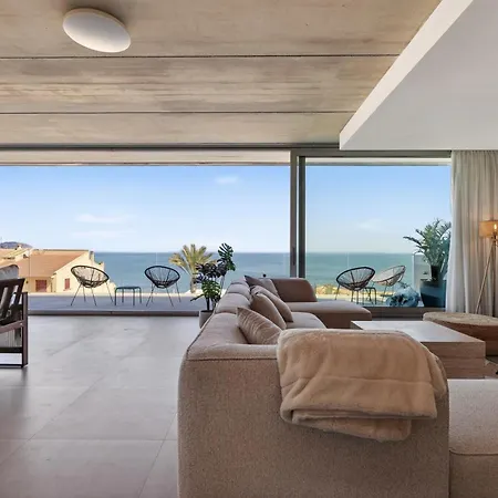 Luxury Lumina With Arcade & Pool Table, Ps5 Villa